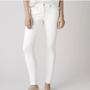 Levi's Women's Bright White Skinny Jeans